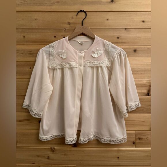Vintage Lacey Coquette Petal Pink Sz Medium Button Front Lightweight Bed Jacket - Picture 1 of 11